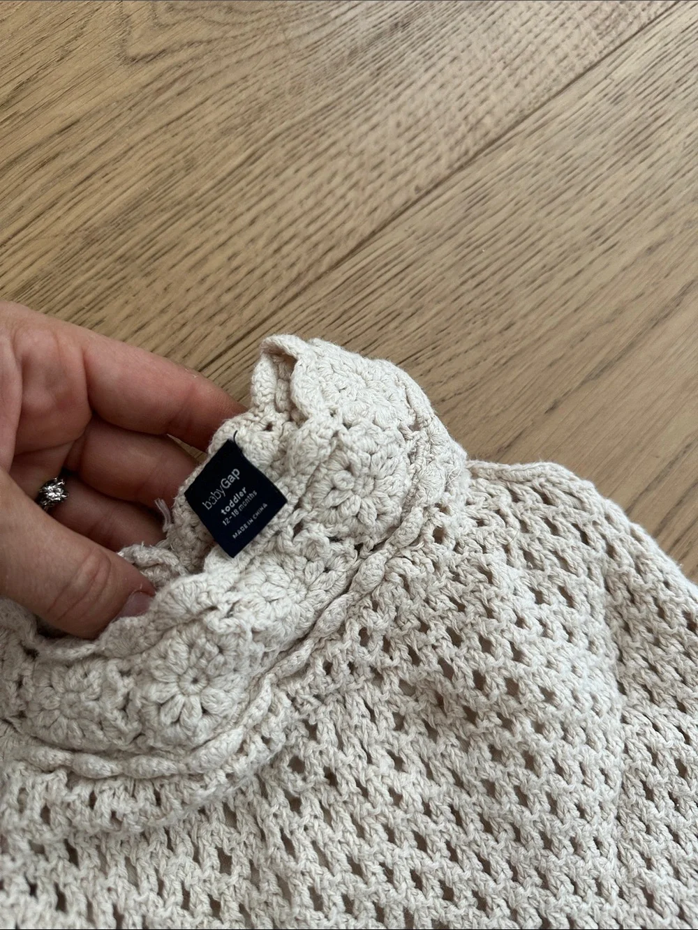 GAP Cream Crochet Knit Dress with scalloped Hem 12/18m lined